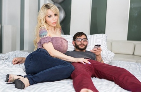 MATURE WOMAN with massive silicone breasts Danielle Derek is a oral pleasure queen