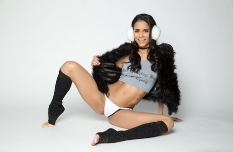 Latina Abby Lee Brazil strips & flaunts her perfectly trimmed cooch & breasts