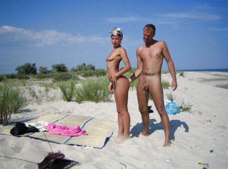 Homemade beach passionate of a alluring girlfriend and her horny boyfriend