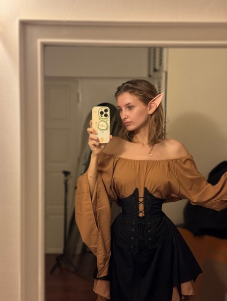 OnlyFans Mara Petite Mara Petite