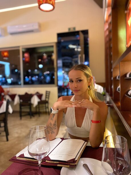 OnlyFans Brianna Bums starring Brianna Bums Intimacy Gallery