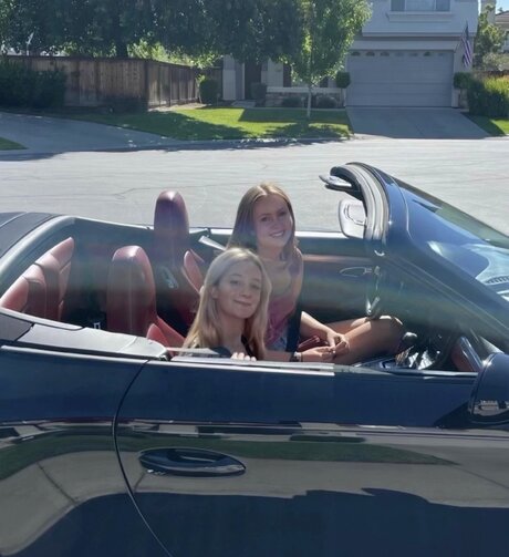 OnlyFans Hailey Sinclair starring Hailey Sinclair ADULT Adult content Pics