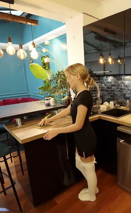 Interactive POV starring jade jadore, jade or Intimacy Pics