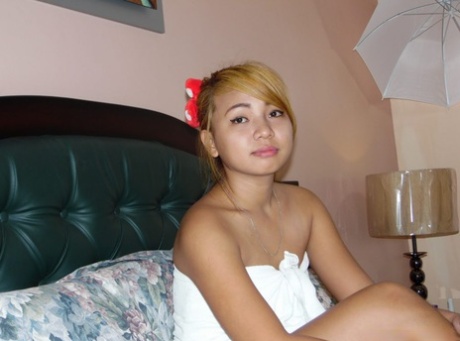Cute young Filipina Jessica gives POV oral pleasure offers hairy femininity for hard manhood