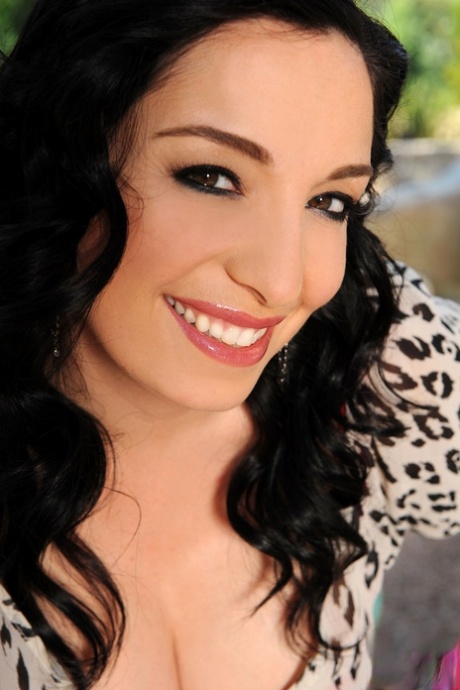 Dark haired MATURE WOMAN Michelle Monaghan exposes her huge breasts and toys herself