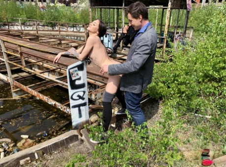 Brunette exhibitionist Lullu Gun exposes herself before having intimacy in public