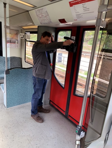 Brunette exhibitionist Lullu Gun exposes herself before having intimacy in public