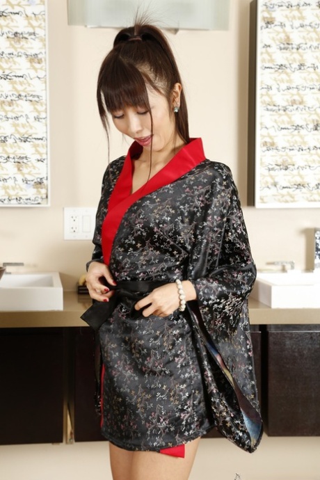 Asian brunette Marica Hase gives her man a alluring massage and gets fucked