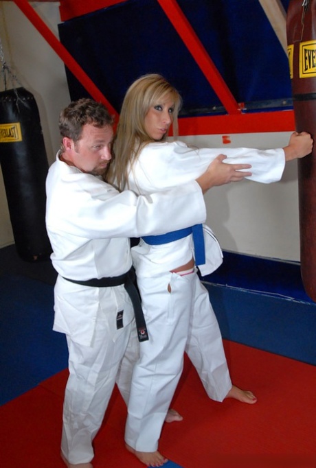 Martial arts workout ends up with intimacy with famous busty mature woman