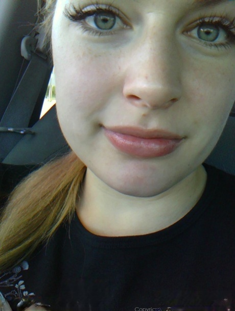 Blonde authentic Danielle Ftv dons numerous outfits for non artistic selfies