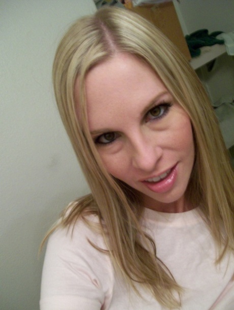 Breathtaking authentic young adult Aimee takes selfies of her big breasts & attractive femininity