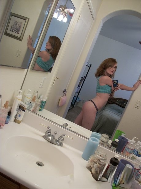 Slutty authentic ginger Lucy Fire getting her meaty femininity finger fucked