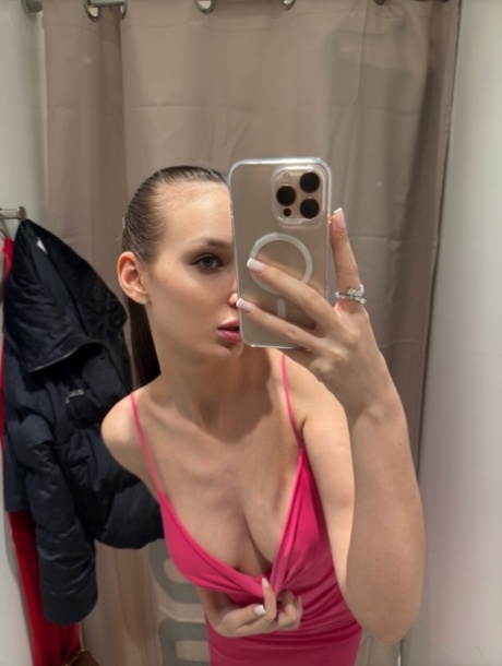 OnlyFans Koketo4ka Artistic Photos