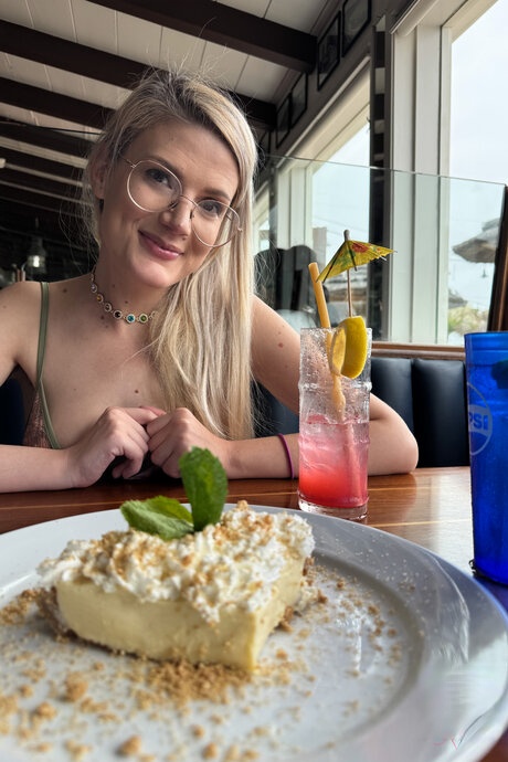 ATK Girlfriends Sex Pics